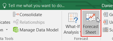 ปุ่ม Forecast Sheet ในแท็บ Data กลุ่ม Forecast บน Excel
