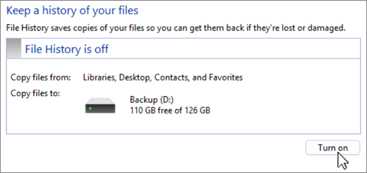 หน้าตั้งค่า File History แสดงสถานะและปุ่ม Turn on บน Windows 11
