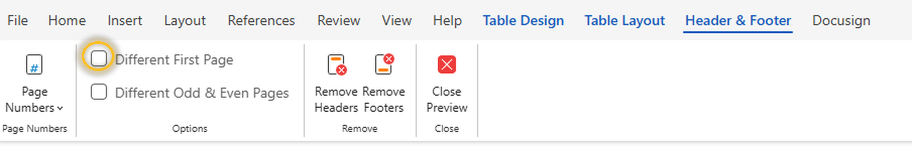 ตัวเลือก Different First Page ในแท็บ Header & Footer ของ Word แสดงกรอบไฮไลต์สีเหลือง
