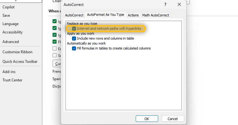 หน้าต่าง AutoCorrect แท็บ AutoFormat As You Type ช่อง Internet and network paths with hyperlinks ที่ไฮไลต์สีเหลือง